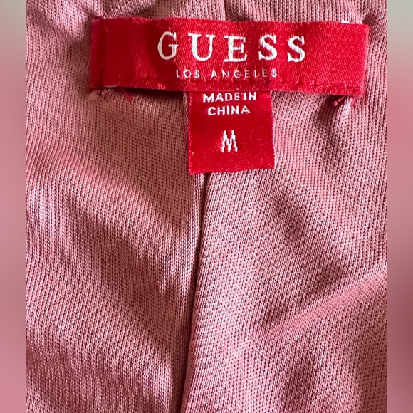 GUESS ZORA VELVET MIDI DRESS IN BLUSH ROSE - Picture 3 of 3